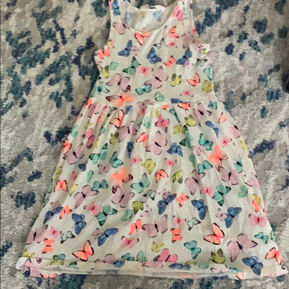 Cute summer butterfly dress from H’m size 8-10